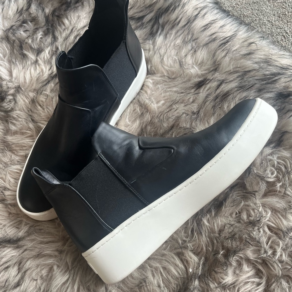 Via Spiga Eren Mid Height Black Leather Slip-On Sneakers